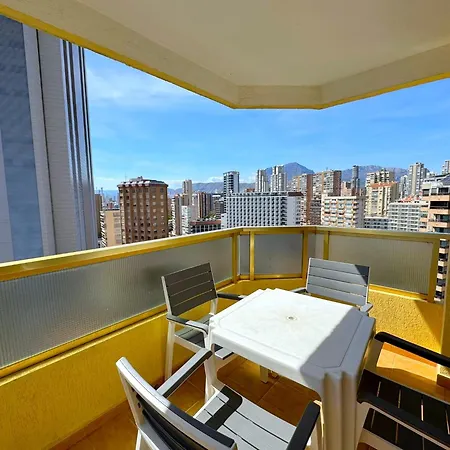 Torre Gerona 15 شقة